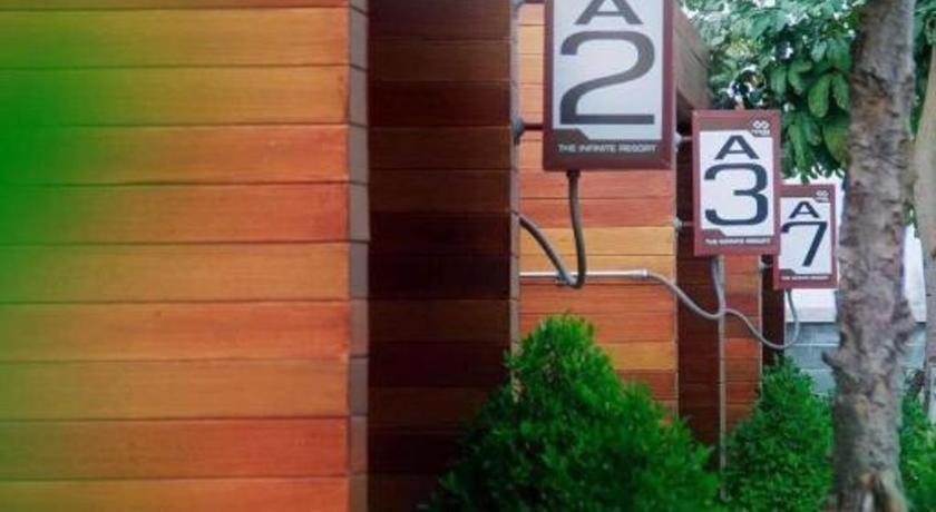 The Infinite Resort Nakhon Sawan Exterior photo