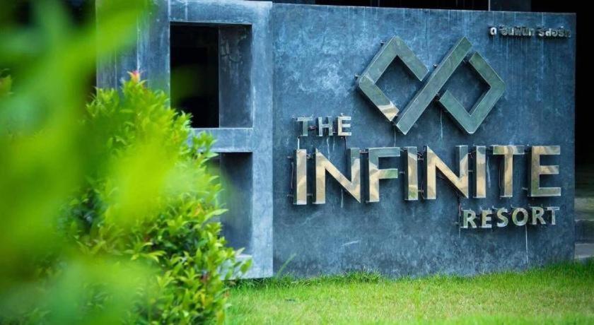 The Infinite Resort Nakhon Sawan Exterior photo