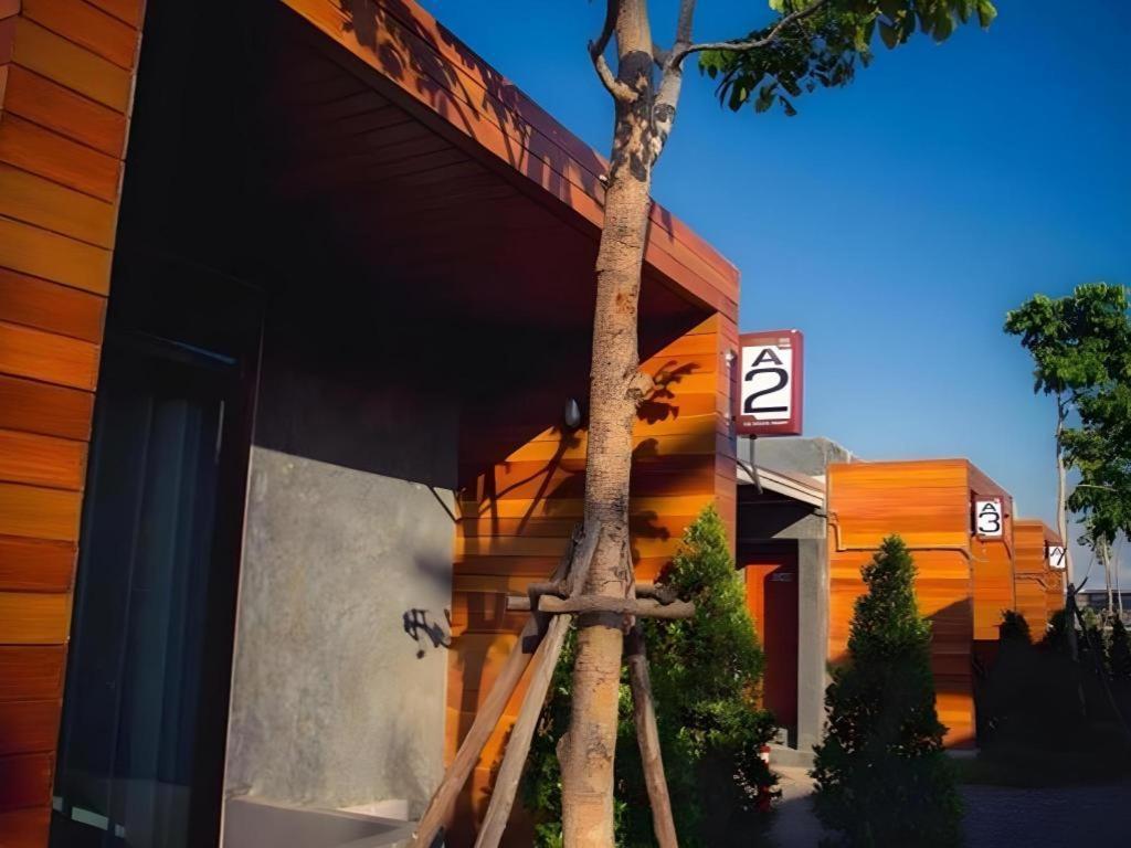The Infinite Resort Nakhon Sawan Exterior photo