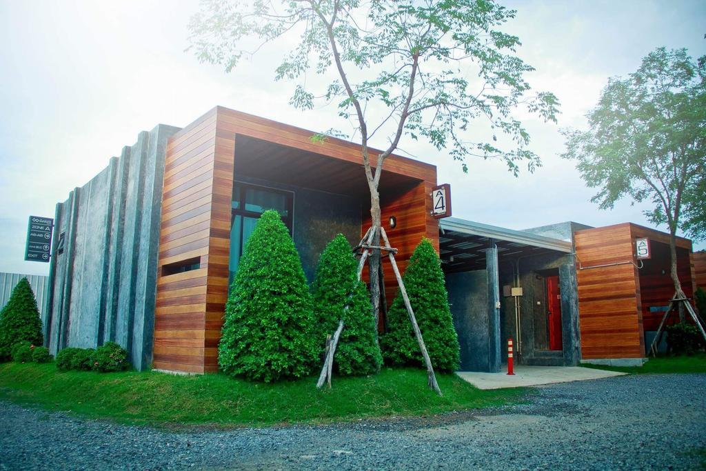 The Infinite Resort Nakhon Sawan Exterior photo